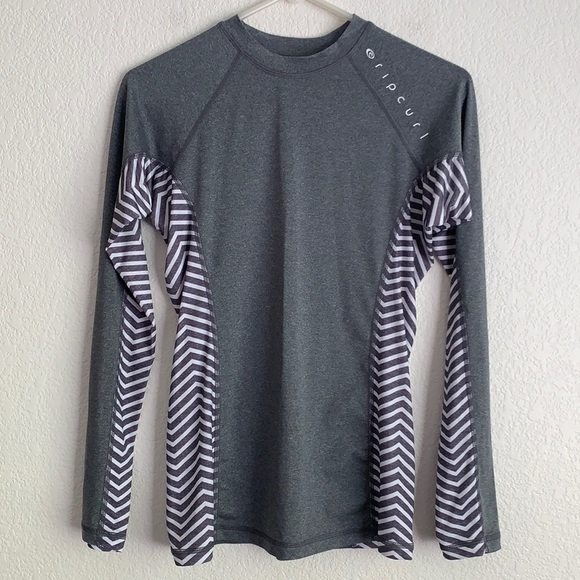 Rip Curl Trestles UV Long Sleeve Rashguard - Picture 2 of 6